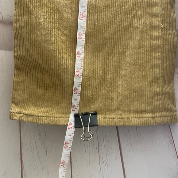 Vintage White Tag Levis Premium Corduroy Ribcage Boot Jeans - Picture 13 of 16